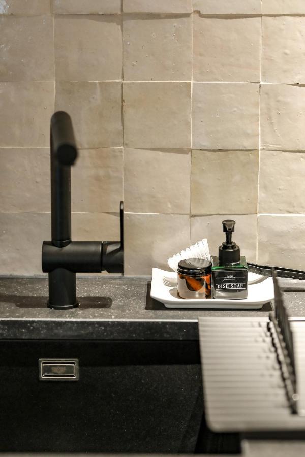Couleur Basilic Aparthotel Rochefort Luaran gambar